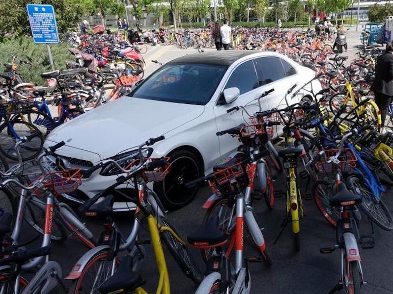“围城”之后，深圳叫停共享单车新增投放